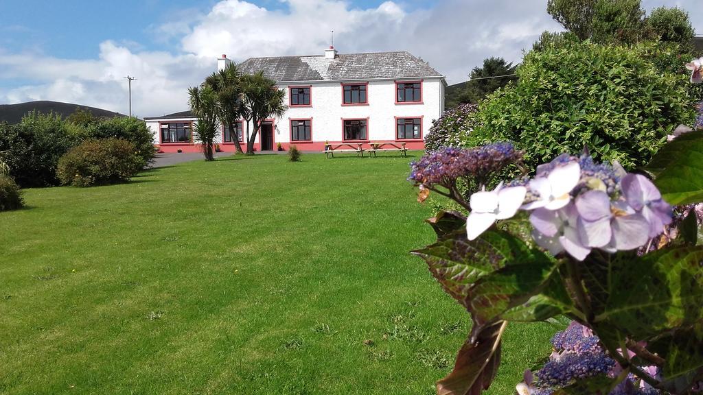 Moriartys Farmhouse Ventry Bagian luar foto