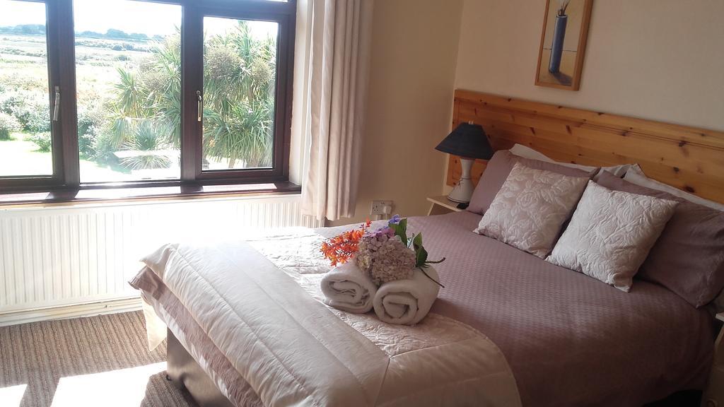 Moriartys Farmhouse Ventry Bagian luar foto